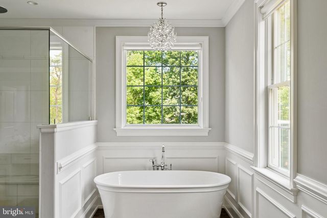 1551 BUTLER PIKE, Blue Bell, PA 19422