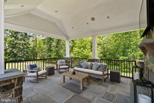 1551 BUTLER PIKE, Blue Bell, PA 19422