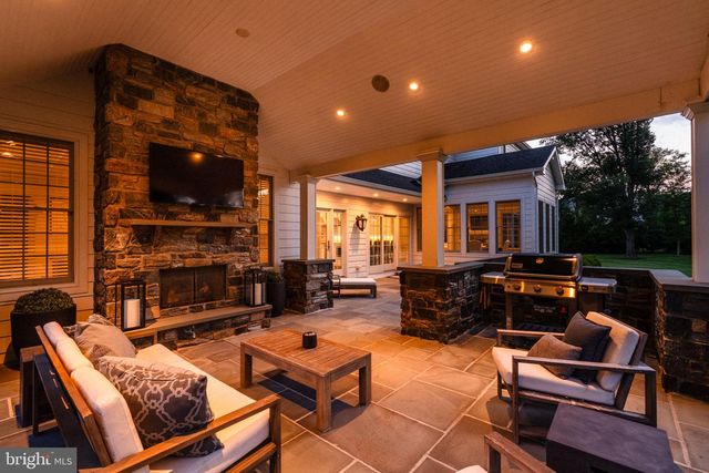 1551 BUTLER PIKE, Blue Bell, PA 19422