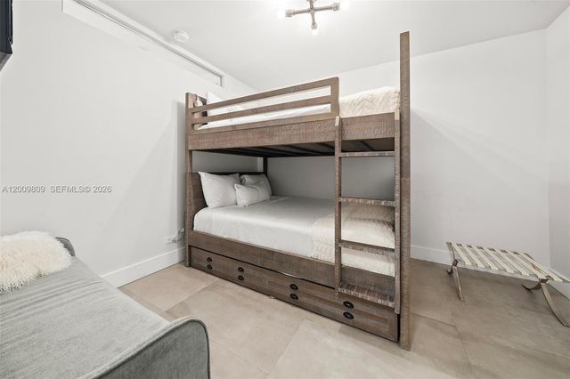2301 Collins Ave 1533, Miami Beach, FL 33139