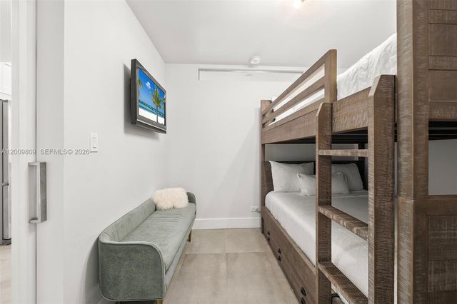 2301 Collins Ave 1533, Miami Beach, FL 33139