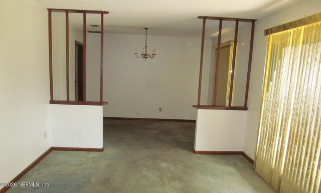 8456 BOYSENBERRY Lane W, Jacksonville, FL 32244