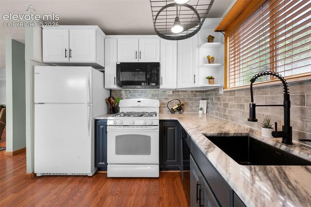 324 Terrace Place, Manitou Springs, CO 80829