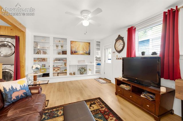 324 Terrace Place, Manitou Springs, CO 80829