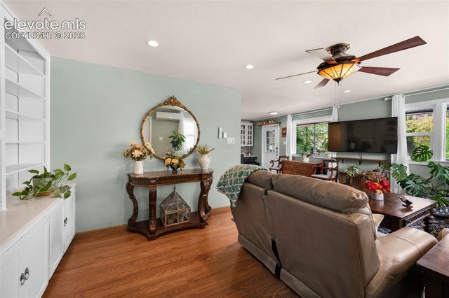 324 Terrace Place, Manitou Springs, CO 80829