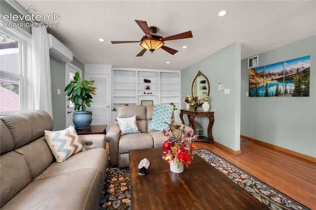 324 Terrace Place, Manitou Springs, CO 80829