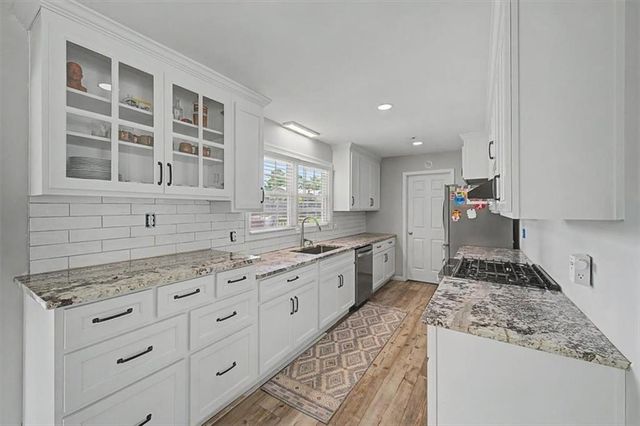 30 Benham Circle, Cartersville, GA 30120
