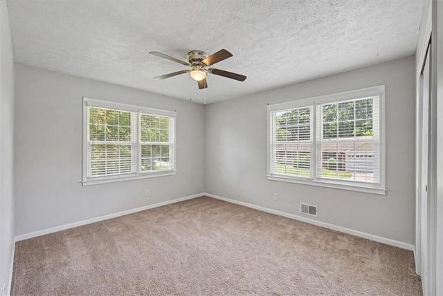 30 Benham Circle, Cartersville, GA 30120