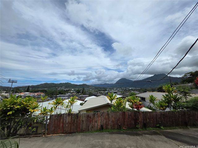 45-557 Keaahala Road K, Kaneohe, HI 96744