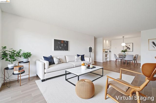 2 Panoramic Way 105, Berkeley, CA 94704