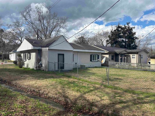 117 S Park Ave., Andrews, SC 29510