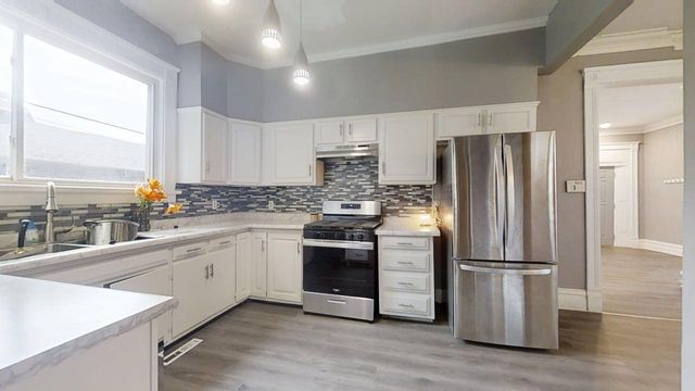 437 Powers Lane, Decatur, IL 62522