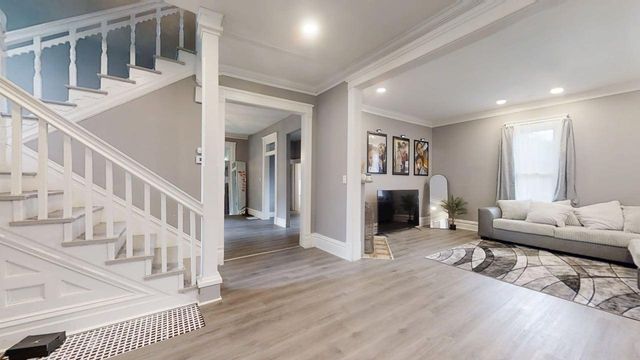 437 Powers Lane, Decatur, IL 62522