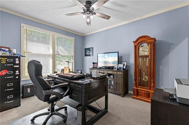 21719 W 99th Terrace, Lenexa, KS 66220
