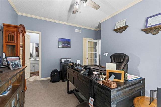 21719 W 99th Terrace, Lenexa, KS 66220