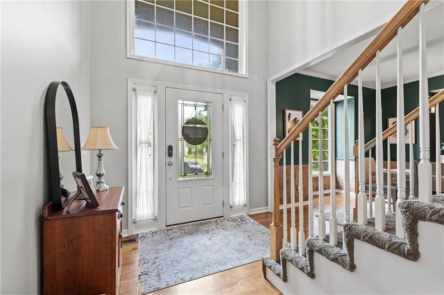 21719 W 99th Terrace, Lenexa, KS 66220