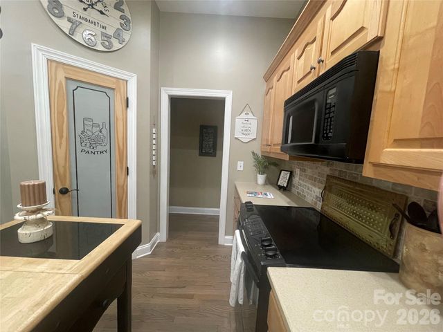 829 Savannah Place Drive, Fort Mill, SC 29715