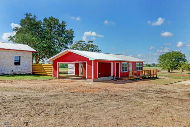 1155 Lomax Harmel Road, Burton, TX 77835