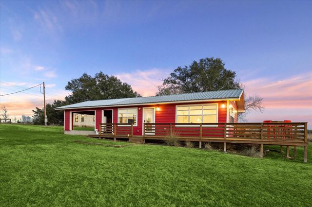 1155 Lomax Harmel Road, Burton, TX 77835
