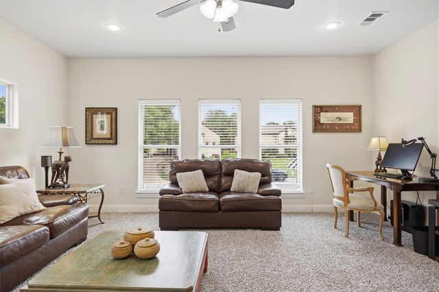 2719 Springwood LN, Georgetown, TX 78628