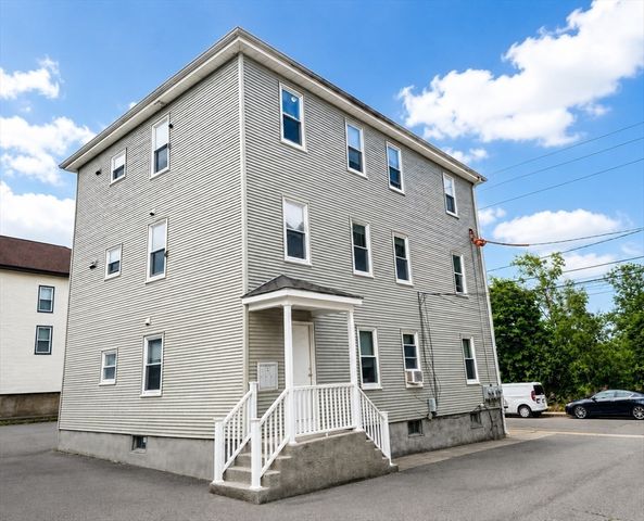 552 Alden St, Fall River, MA 02723