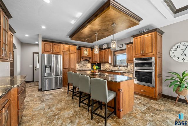 1301 Hyannis Port Ln Lane, Sioux Falls, SD 57106