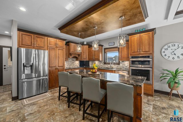 1301 Hyannis Port Ln Lane, Sioux Falls, SD 57106