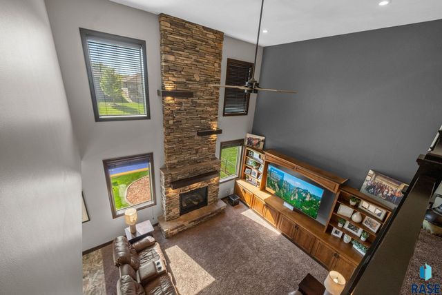 1301 Hyannis Port Ln Lane, Sioux Falls, SD 57106