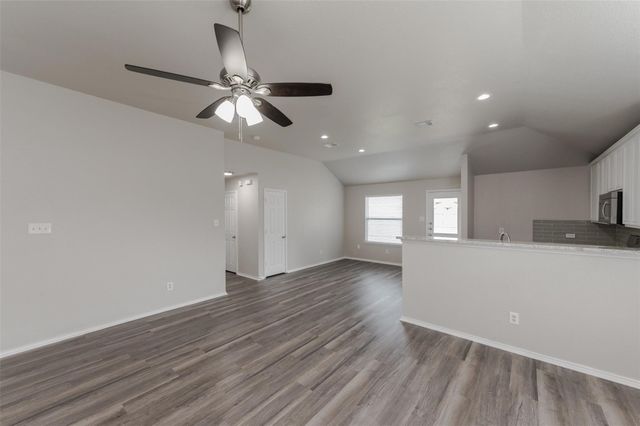 1232 Round Pen Run, Fort Worth, TX 76052