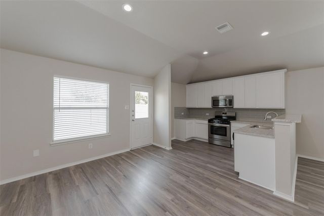 1232 Round Pen Run, Fort Worth, TX 76052