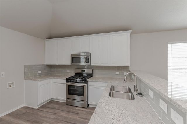 1232 Round Pen Run, Fort Worth, TX 76052
