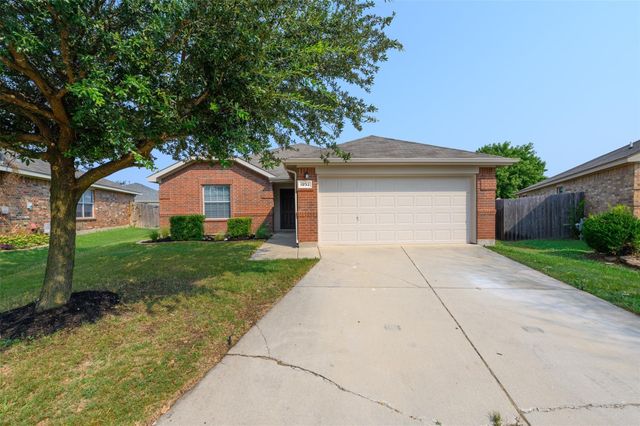 1232 Round Pen Run, Fort Worth, TX 76052