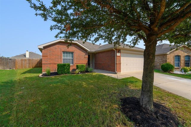 1232 Round Pen Run, Fort Worth, TX 76052