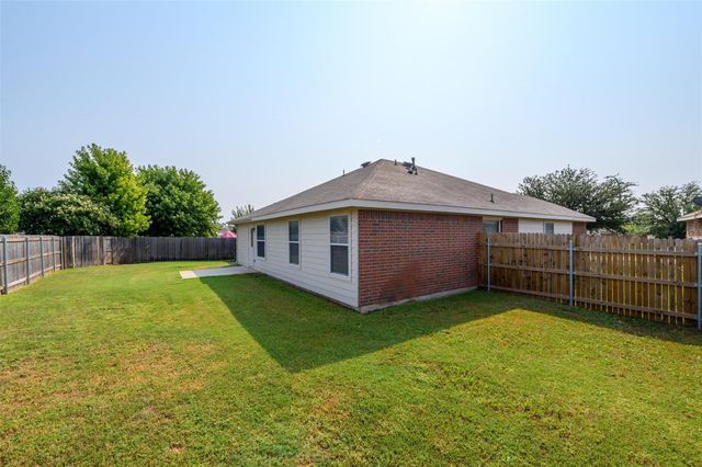 1232 Round Pen Run, Fort Worth, TX 76052