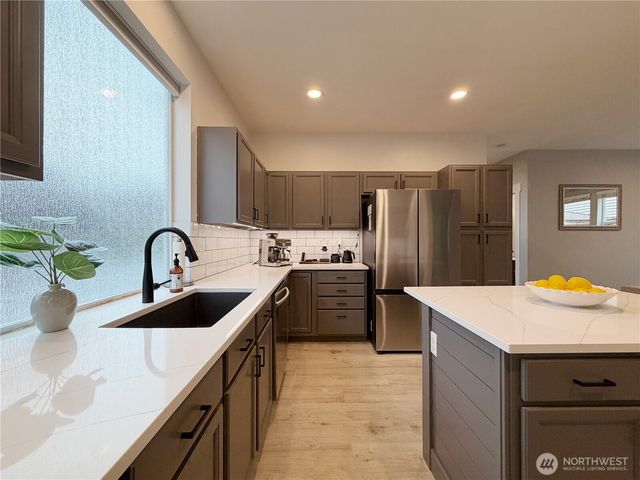 2631 85th Drive NE, Lake Stevens, WA 98258