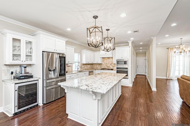 170 Politz Ave, St Gabriel, LA 70776