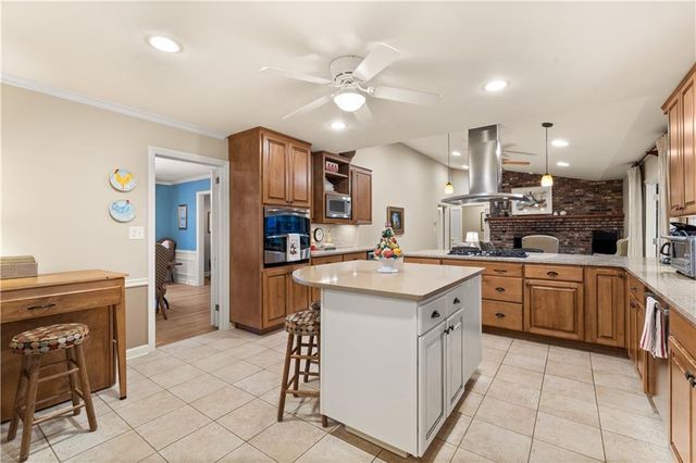 4810 Cherrywood NE Lane, Atlanta, GA 30342