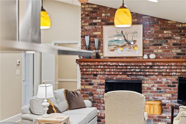 4810 Cherrywood NE Lane, Atlanta, GA 30342