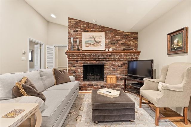 4810 Cherrywood NE Lane, Atlanta, GA 30342