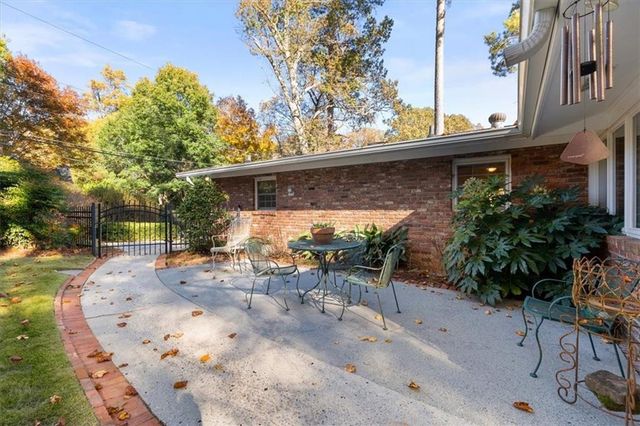 4810 Cherrywood NE Lane, Atlanta, GA 30342