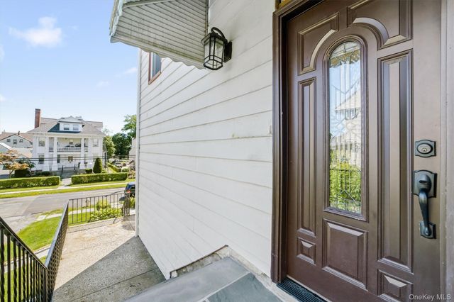 81 Woodland Avenue, New Rochelle, NY 10805