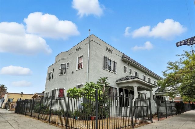 4302 S Hoover Street, Los Angeles, CA 90037
