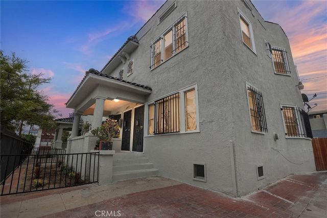 4302 S Hoover Street, Los Angeles, CA 90037