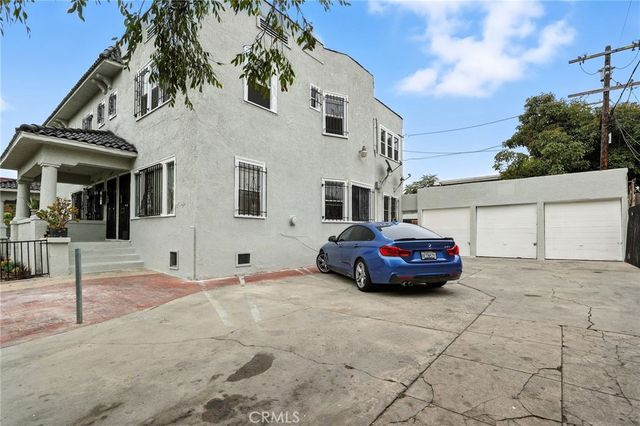 4302 S Hoover Street, Los Angeles, CA 90037
