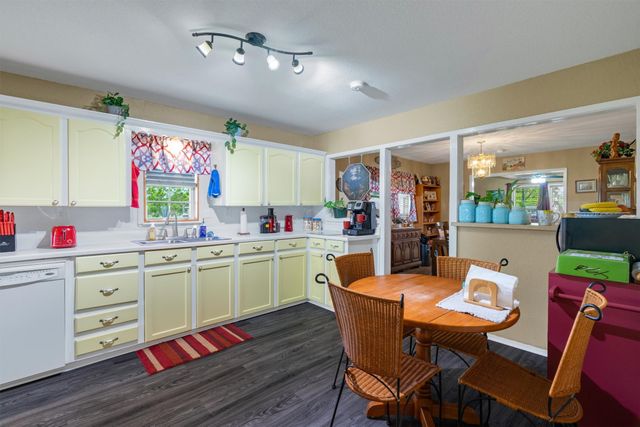 175 Hcr 3138 N, Bynum, TX 76631