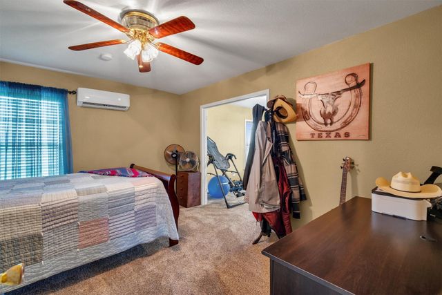 175 Hcr 3138 N, Bynum, TX 76631