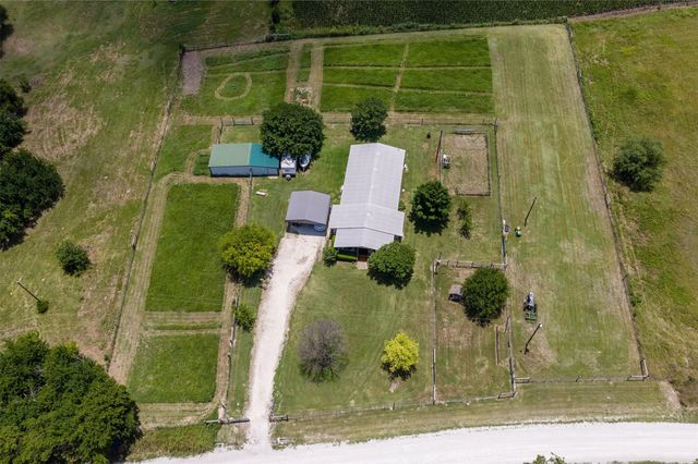 175 Hcr 3138 N, Bynum, TX 76631
