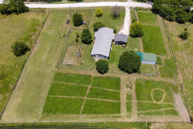 175 Hcr 3138 N, Bynum, TX 76631