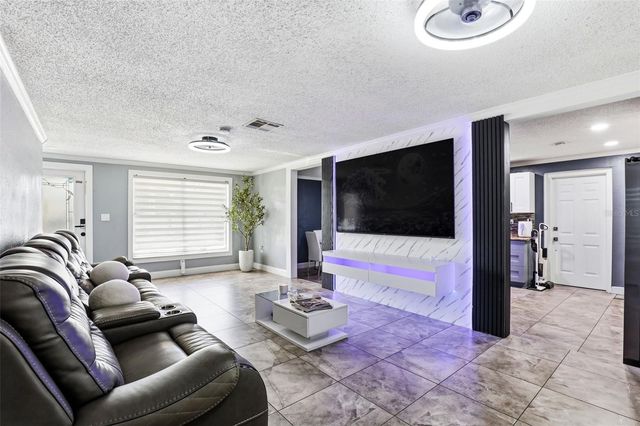 1301 VINEMONT DRIVE, Brandon, FL 33510