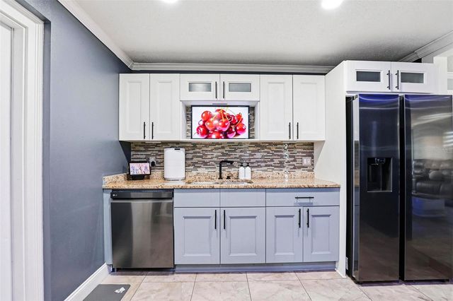 1301 VINEMONT DRIVE, Brandon, FL 33510